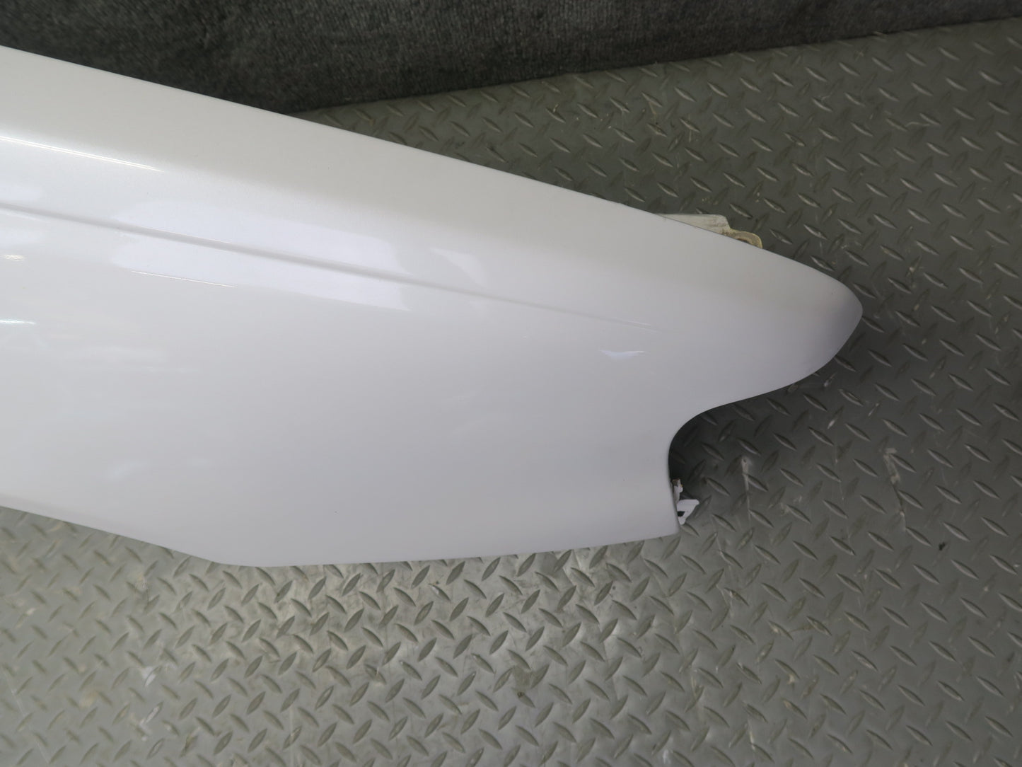 95-97 Nissan Gloria HY33 Front Right Fender Shell Panel Cover White OEM