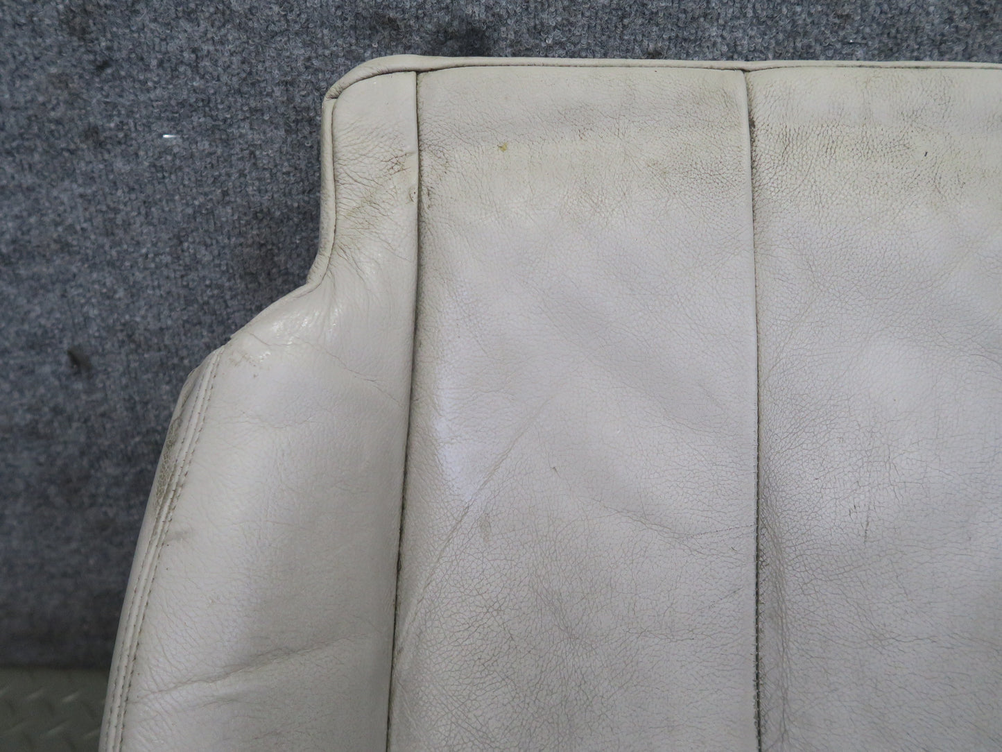 2006-2008 BMW E64 M6 Convertible Front Left Sport Seat Lower Leather Cushion