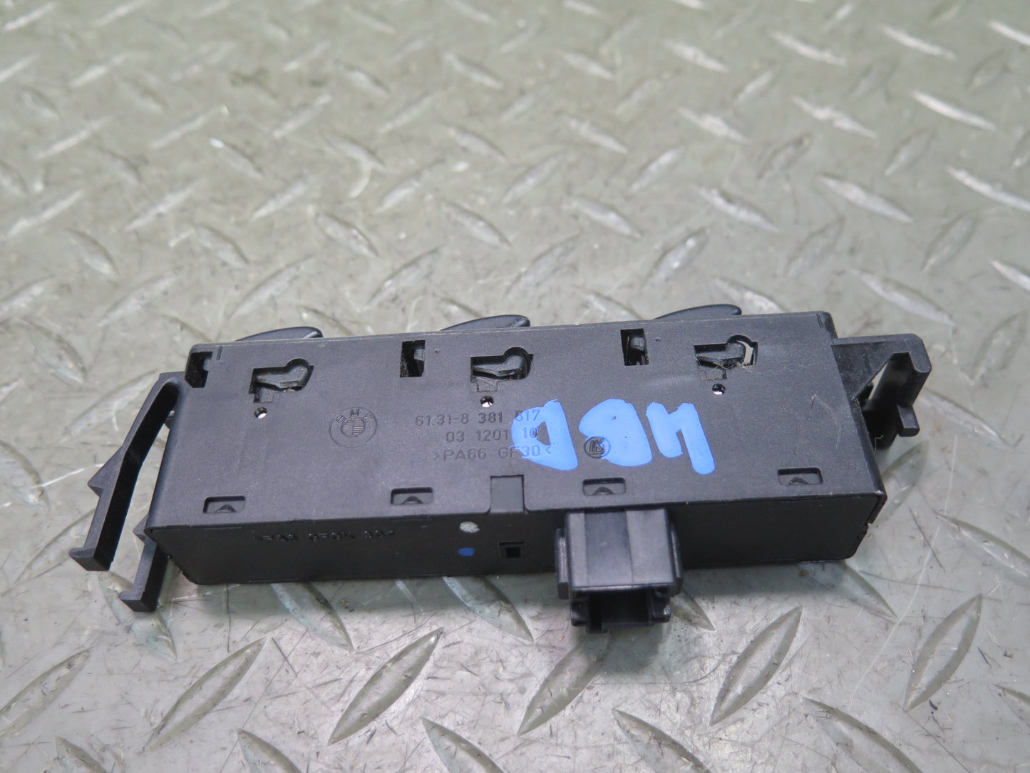 01-06 BMW E46 330Ci Convertible Left Master Power Window Switch 6902183 OEM