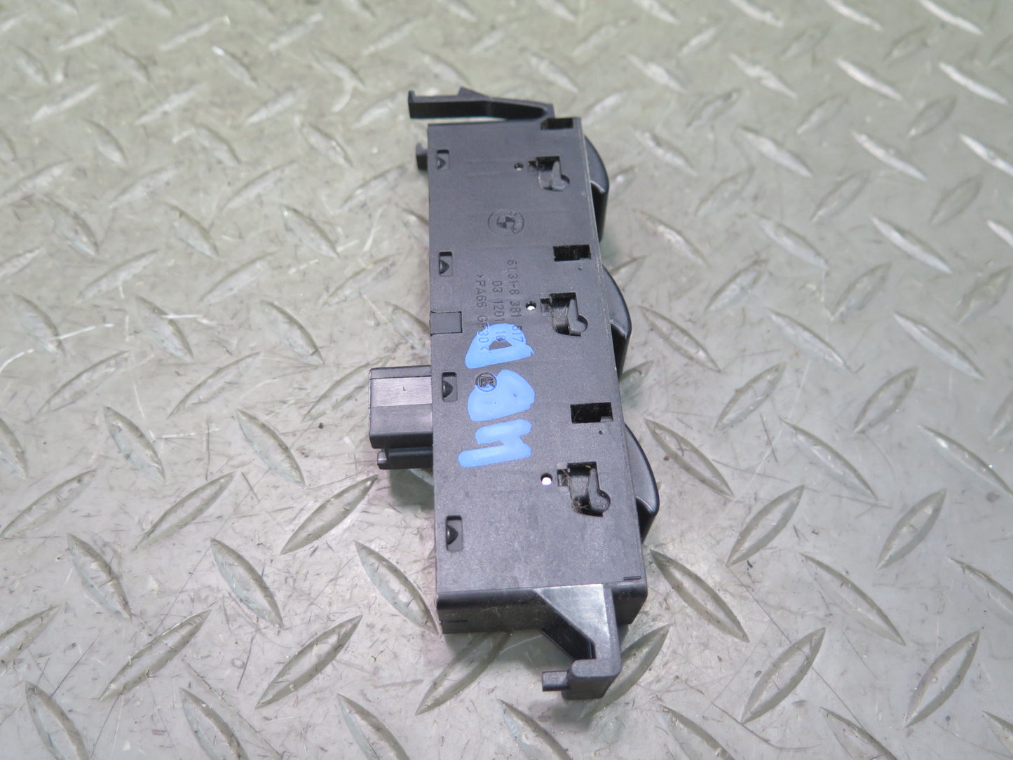 01-06 BMW E46 330Ci Convertible Left Master Power Window Switch 6902183 OEM