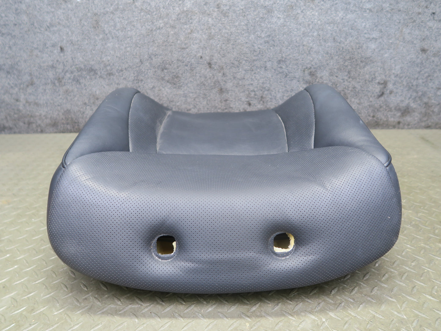 04-06 Lexus UCF30L LS430 Front Right Seat Upper Leather Cushion Black OEM