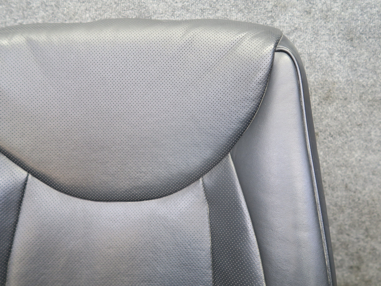 04-06 Lexus UCF30L LS430 Front Left Seat Upper Leather Cushion Black OEM
