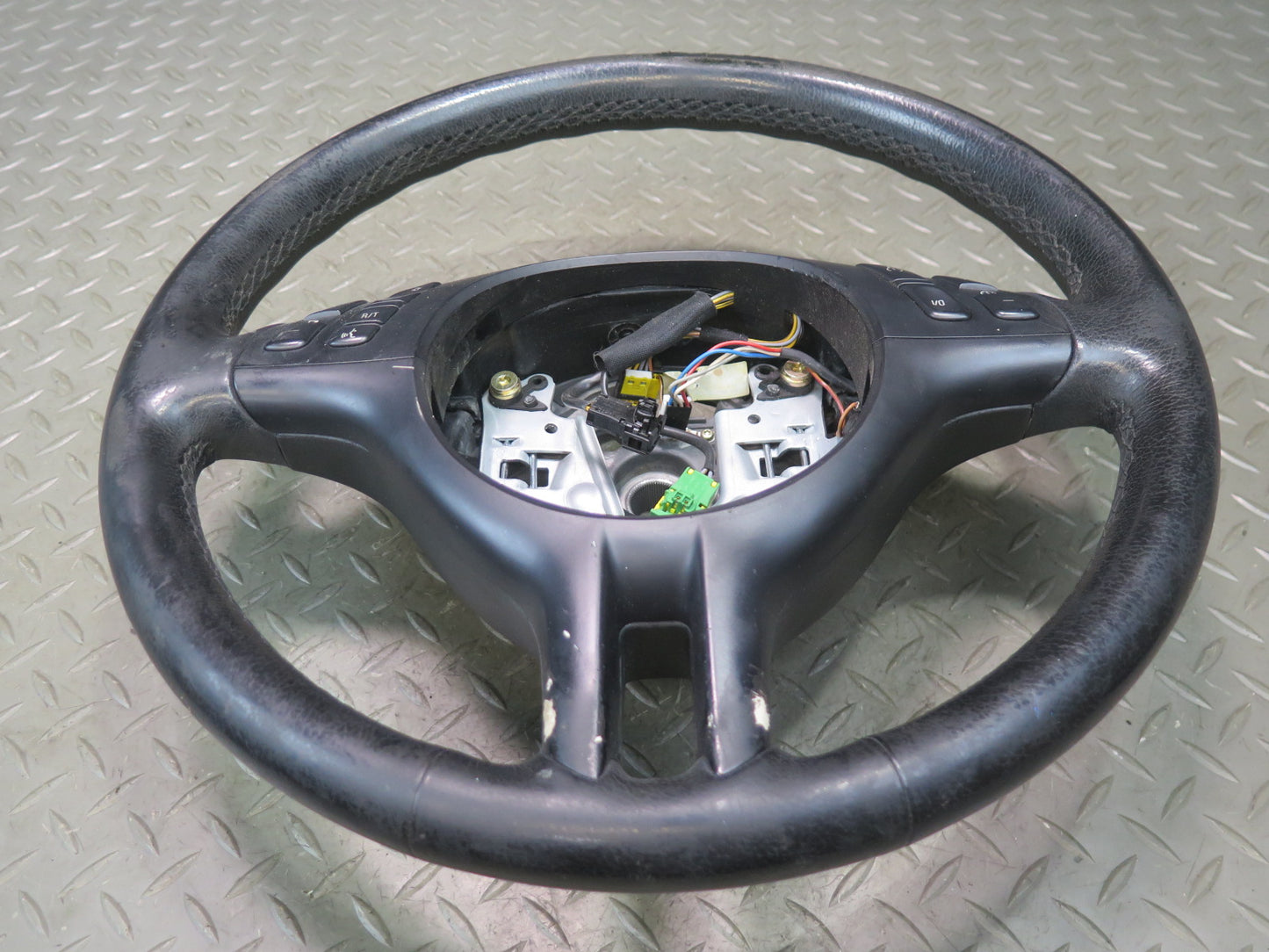 01-06 BMW E46 330ci 3-SPOKE Leather Sport Steering w Controls Black OEM
