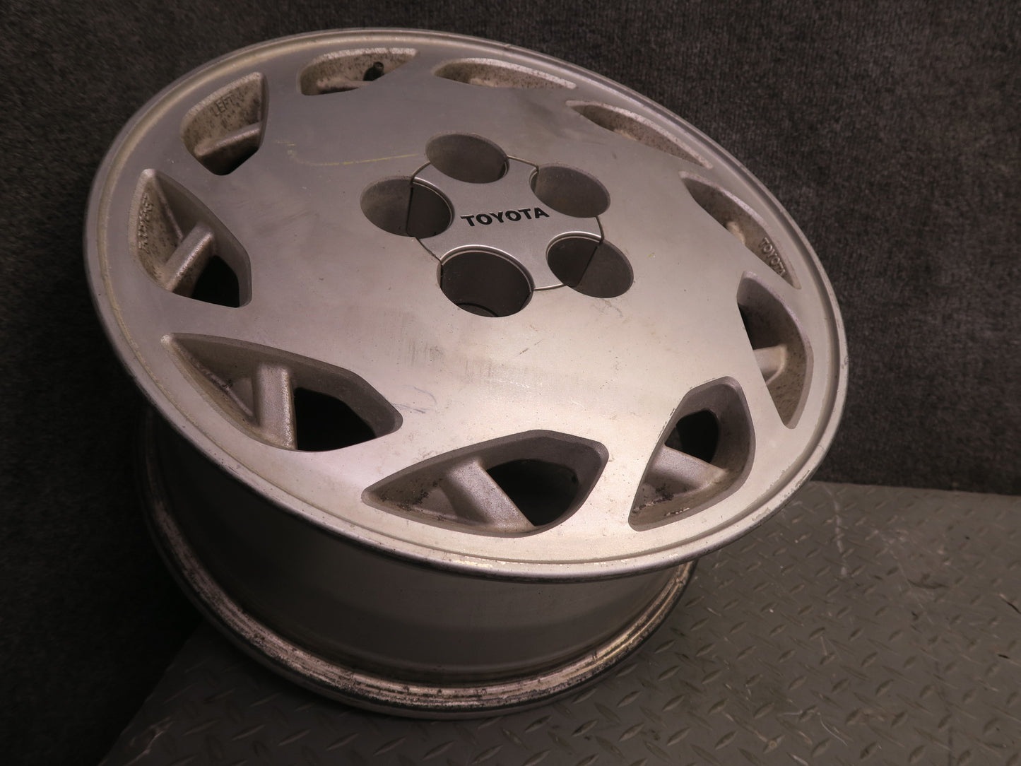 86-90 Toyota Supra MA70L Set of 4 Factory R16" Alloy Wheel Rim 16x7J ET37 OEM