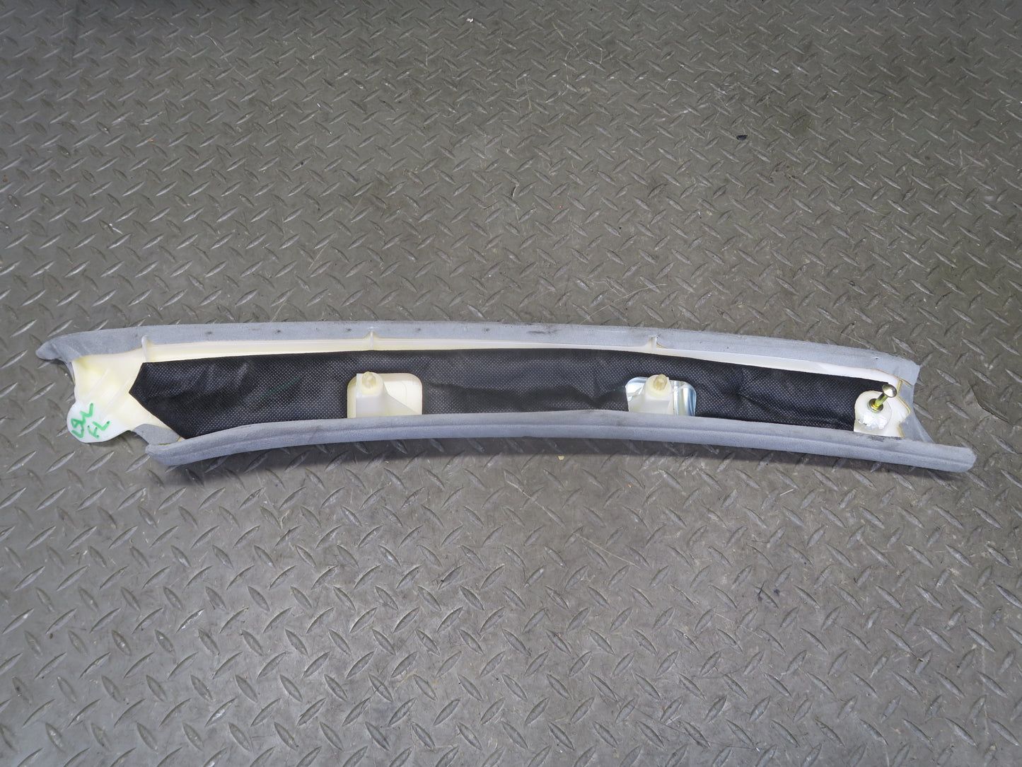 04-06 Lexus UCF30L LS430 Set of 2 Front Left & Right A Pillar Trim Panel OEM