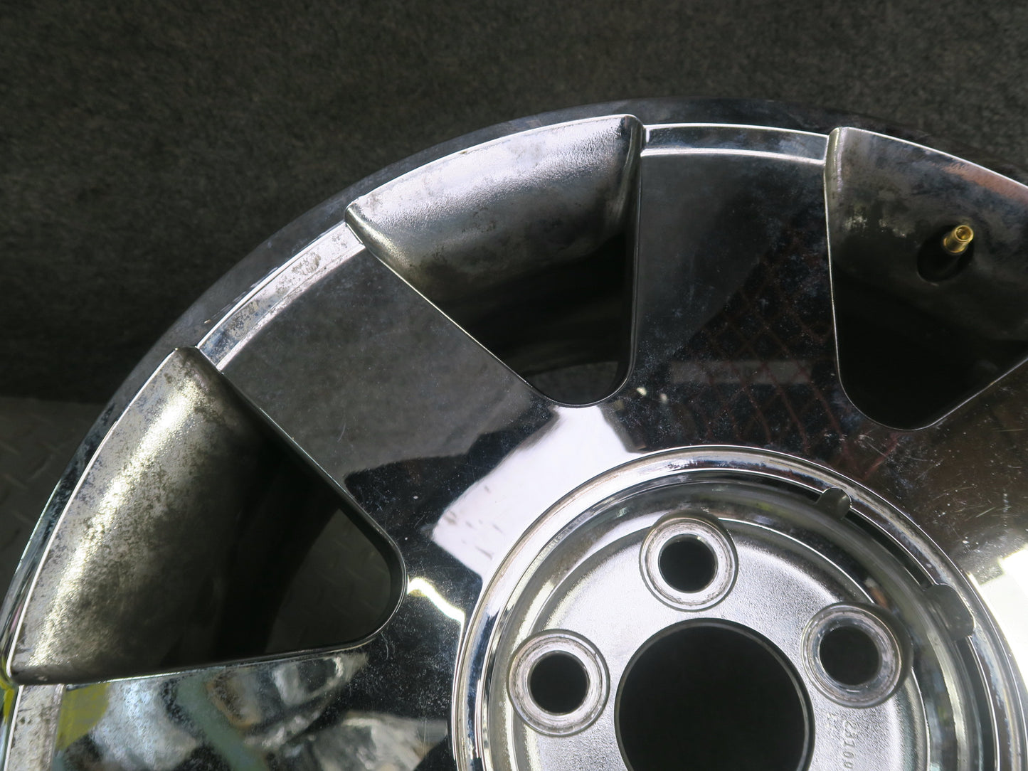 02-03 Ford Thunderbird Factory R17 17" Wheel Rim Chrome 17x7.5J ET60 OEM