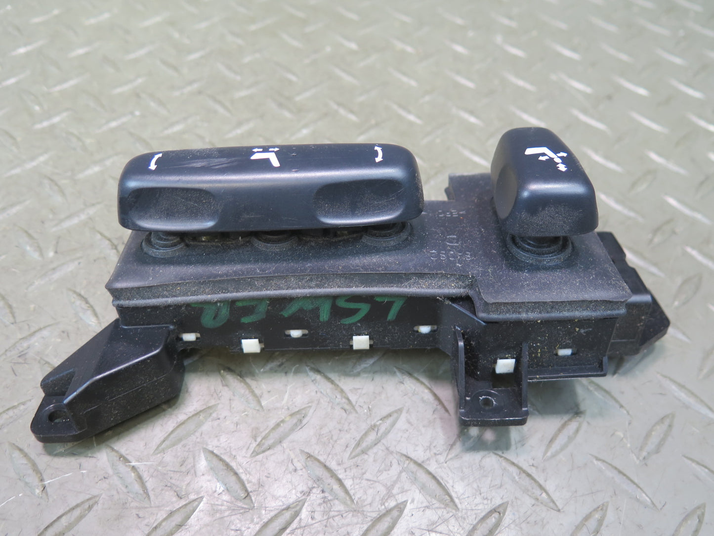 04-06 Lexus UCF30L LS430 Set of 3 Front Right Passenger Seat Switch Black OEM