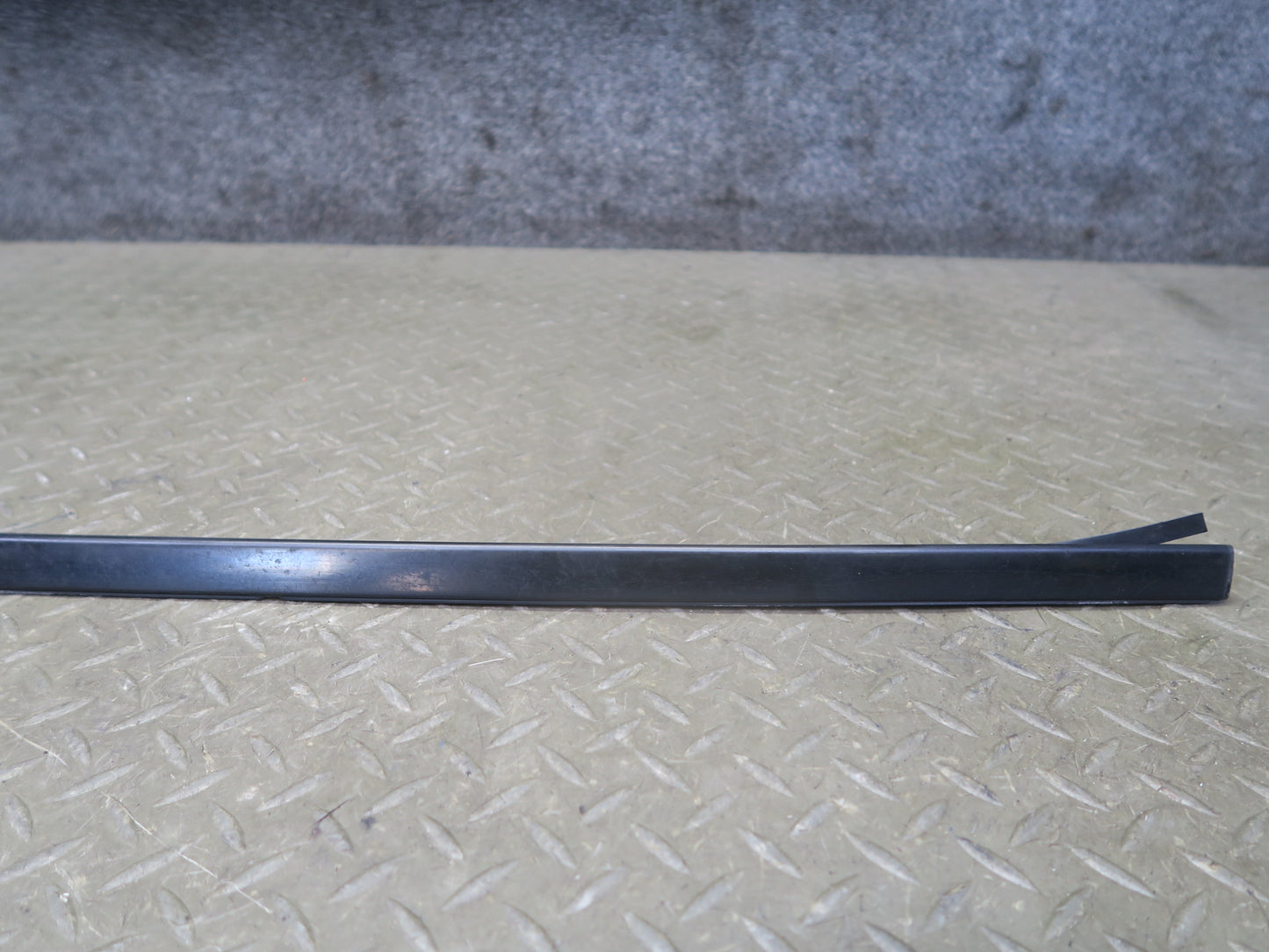 01-06 Lexus UCF30L LS430 Set of 2 Front Windshield A Pillar Trim Molding OEM