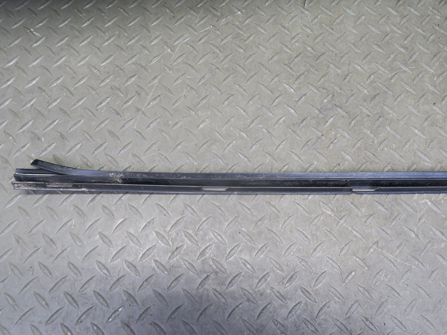 01-06 Lexus UCF30L LS430 Set of 2 Front Windshield A Pillar Trim Molding OEM