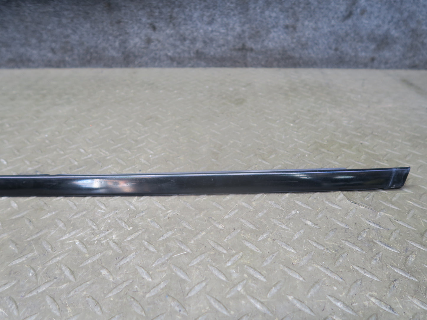 01-06 Lexus UCF30L LS430 Set of 2 Front Windshield A Pillar Trim Molding OEM