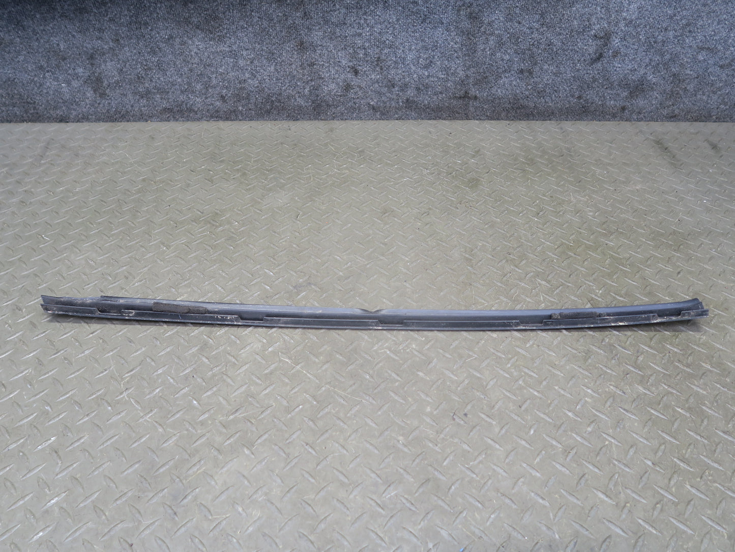 01-06 Lexus UCF30L LS430 Set of 2 Front Windshield A Pillar Trim Molding OEM