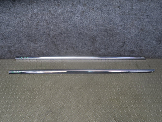 01-06 Lexus UCF30L LS430 Front Right & Left Door Weatherstrip Molding OEM