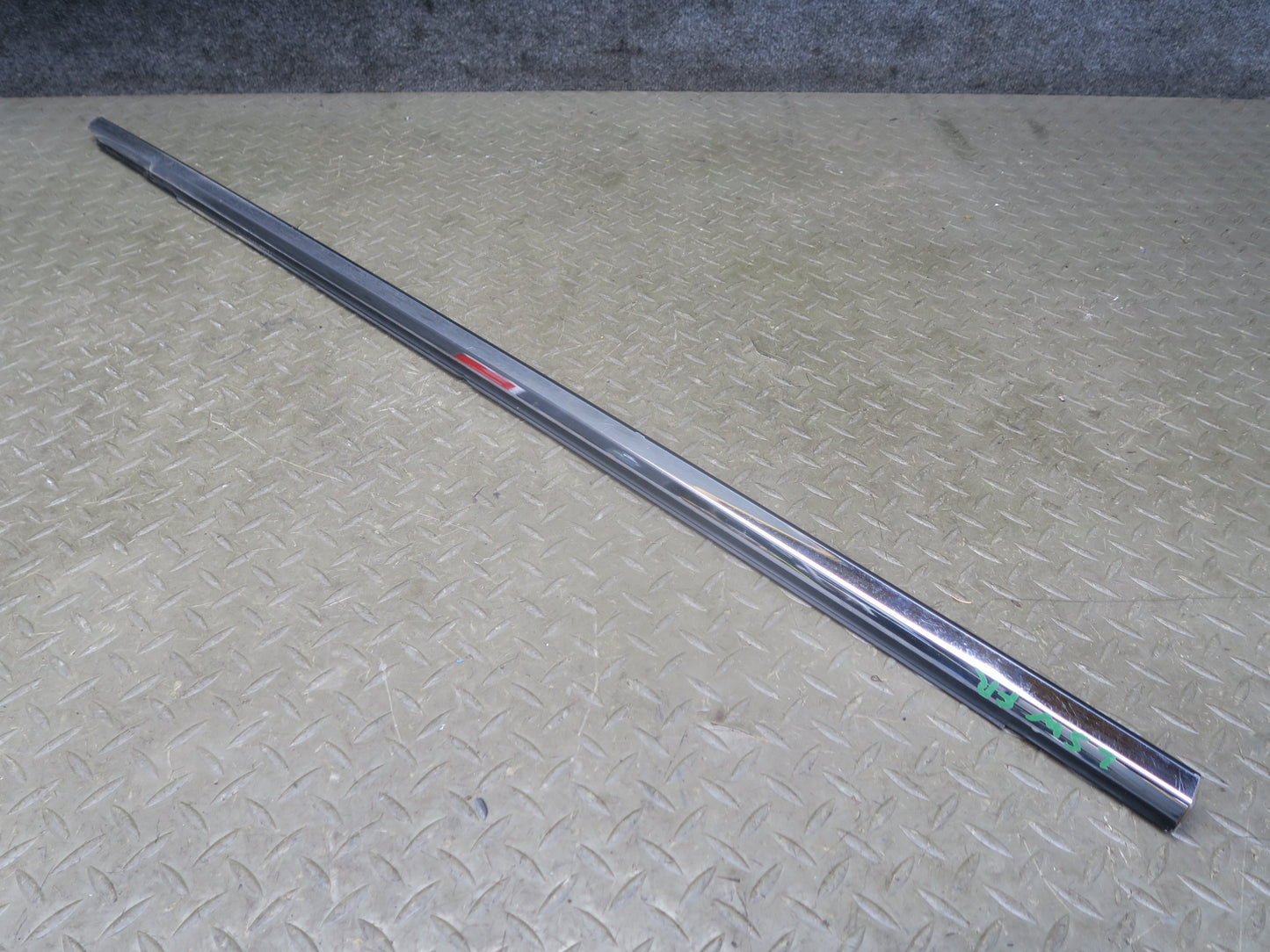 01-06 Lexus UCF30L LS430 Front Right & Left Door Weatherstrip Molding OEM