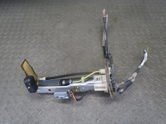 2003-2005 Lexus UZJ100L LX470 Fuel Pump Level Sensor Assembly 82413-60040