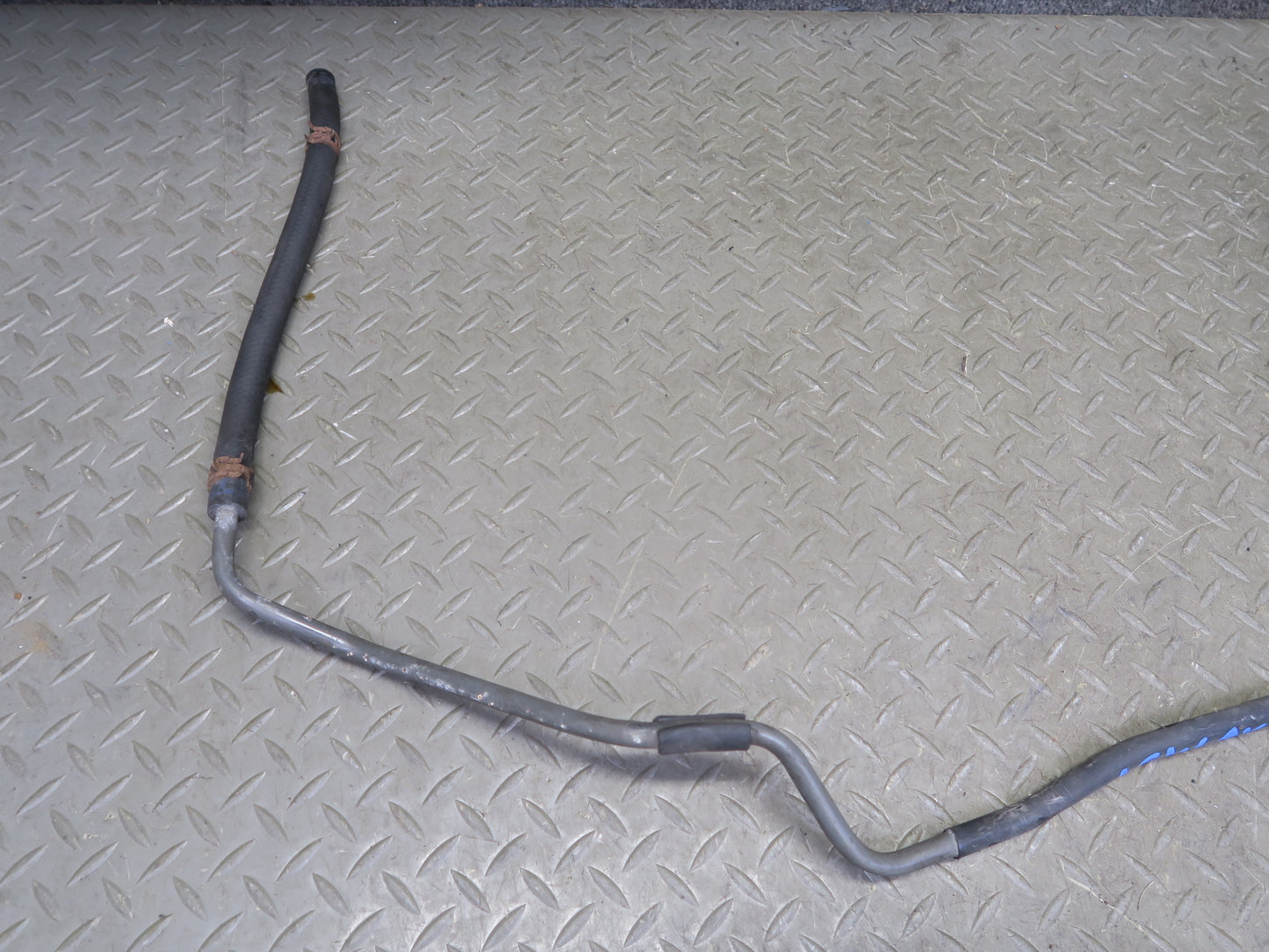 04-06 Lexus UCF30L LS430 Set of 2 A/T Automatic Transmission Hose Pipe Line OEM