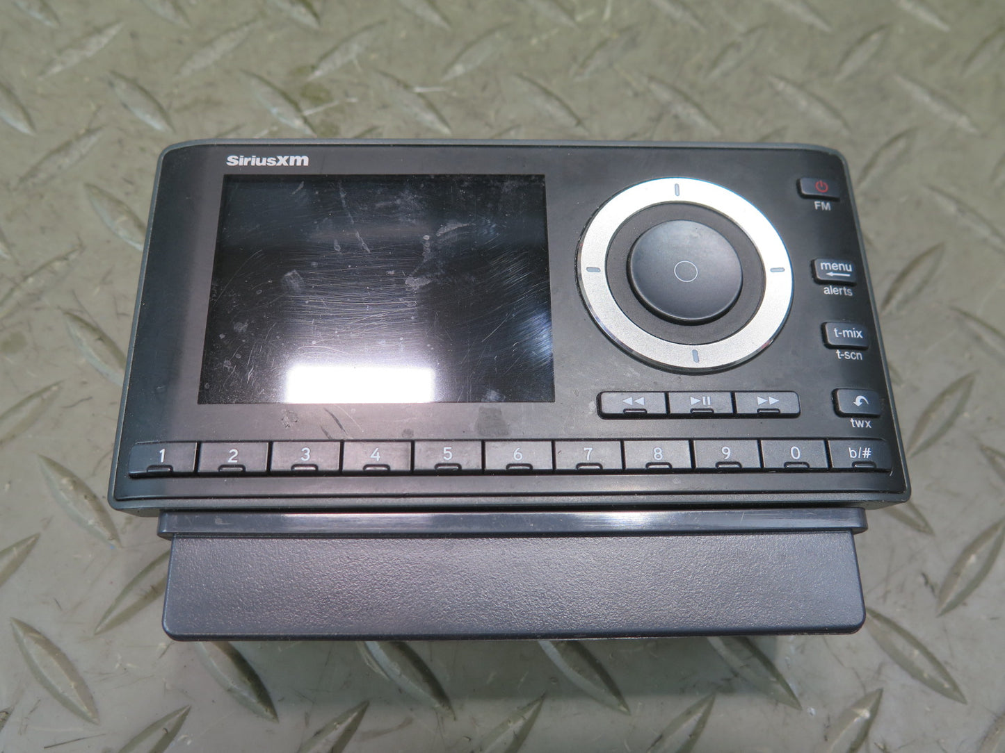 Sirius XM Satellite Radio Receiver XDPIV2 w Antenna & Charger