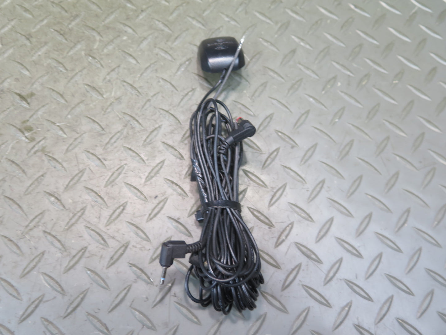 Sirius XM Satellite Radio Receiver XDPIV2 w Antenna & Charger