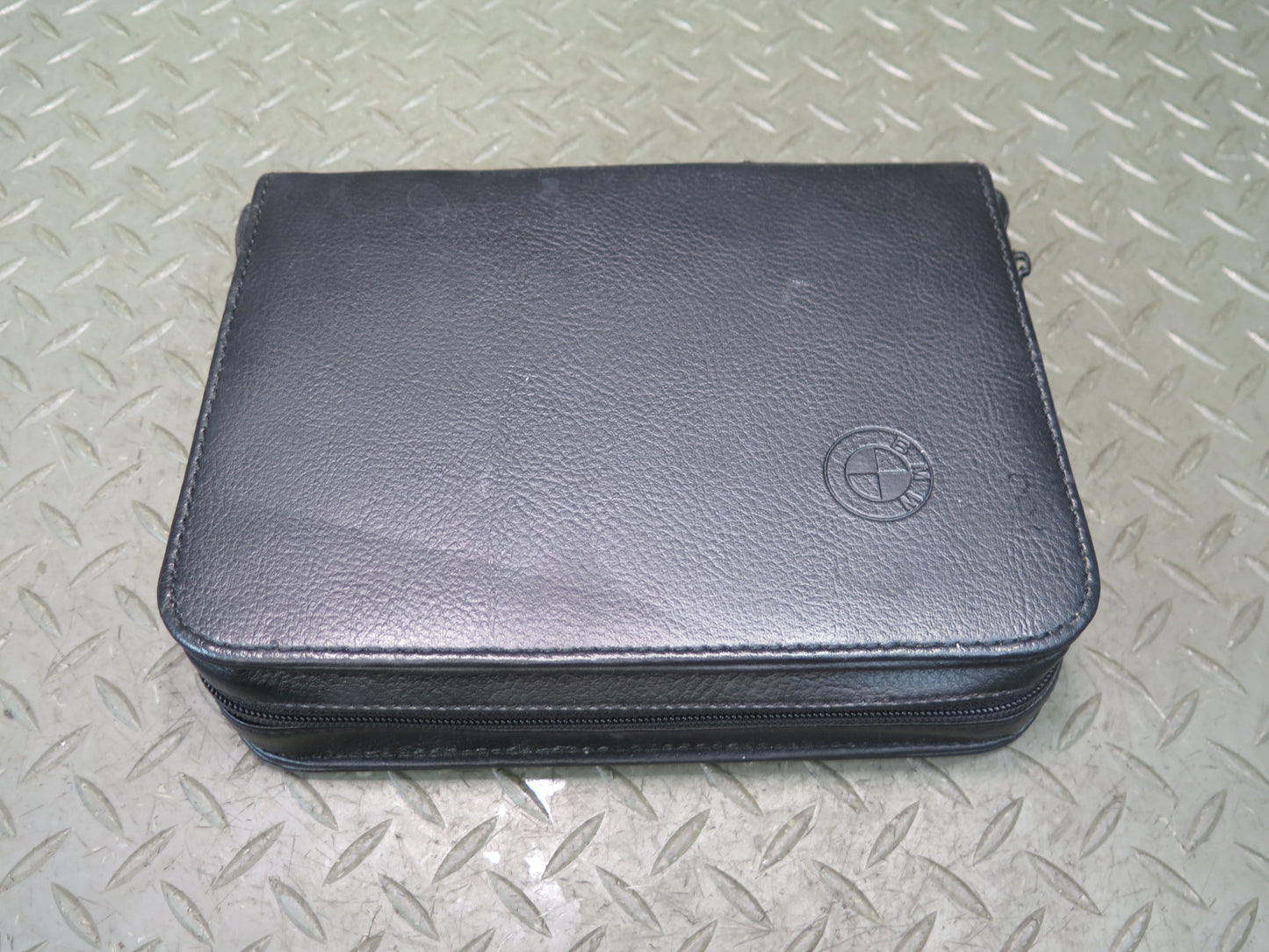 2001 BMW E46 330ci Owners Operator Guide Manual Book Set w Black Case OEM