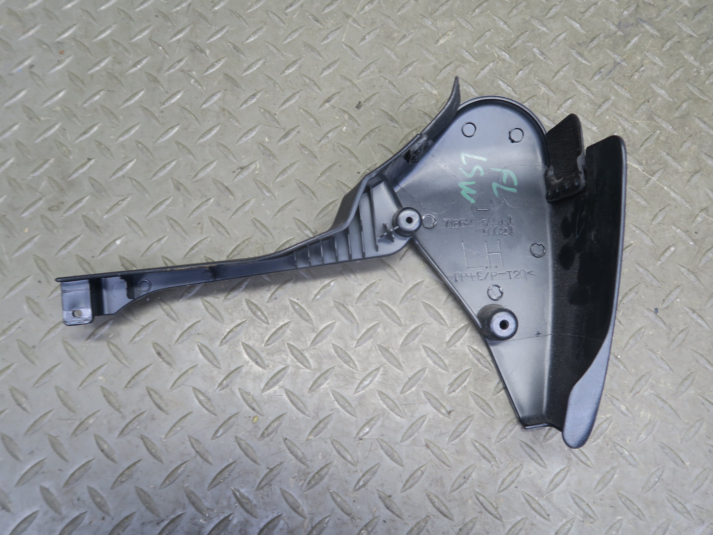 04-06 Lexus LS430 UCF30L Set of 3 Front Left Driver Seat Lower Trim Black OEM
