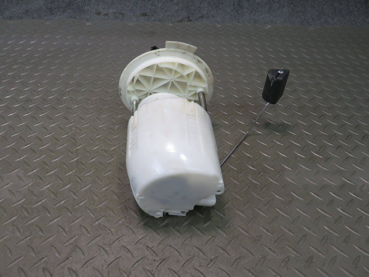 07-10 Jeep Wrangler JK Fuel Pump Level Sensor Assembly OEM
