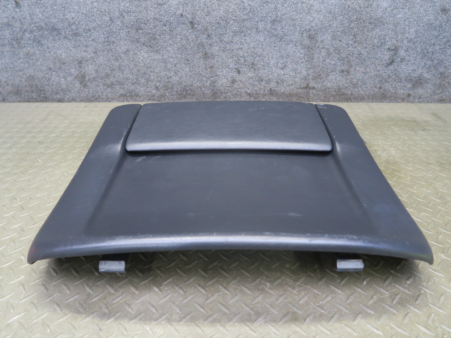 04-06 Lexus UCF30L LS430 Front Left Driver Seat Back Trim Panel Black OEM