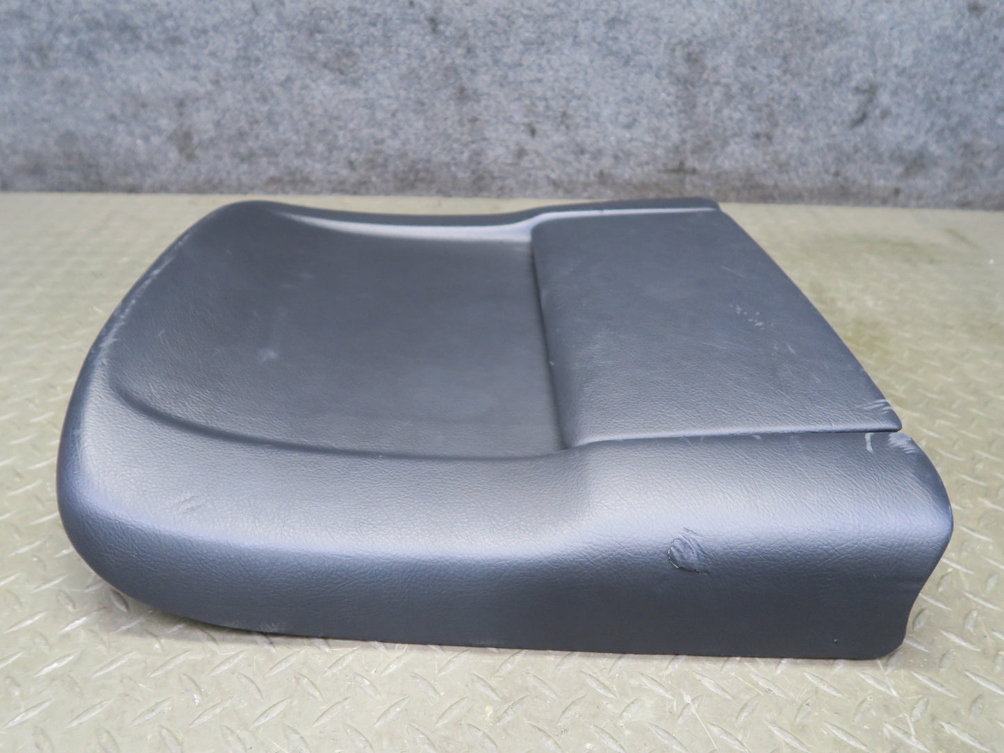04-06 Lexus UCF30L LS430 Front Left Driver Seat Back Trim Panel Black OEM