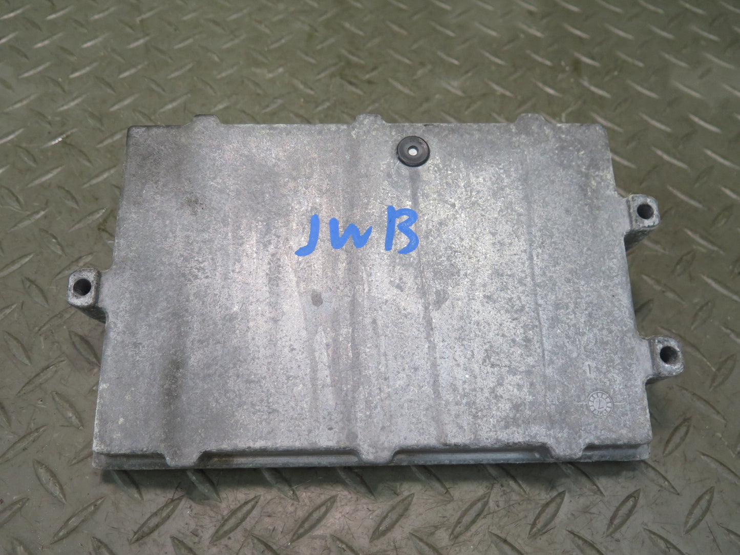 2007 Jeep Wrangler JK 3.8L M/T Engine ECU Computer Control Module 05187135AH OEM