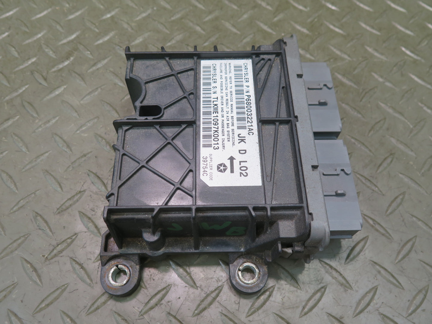2007 Jeep Wrangler JK Chassis ECU Control  Module 68003221AC OEM