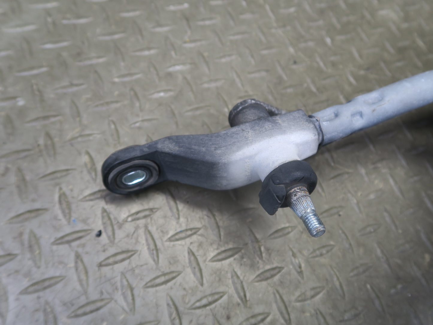 07-10 Jeep Wrangler JK Windshield Wiper Transmission  Linkage w Motor OEM