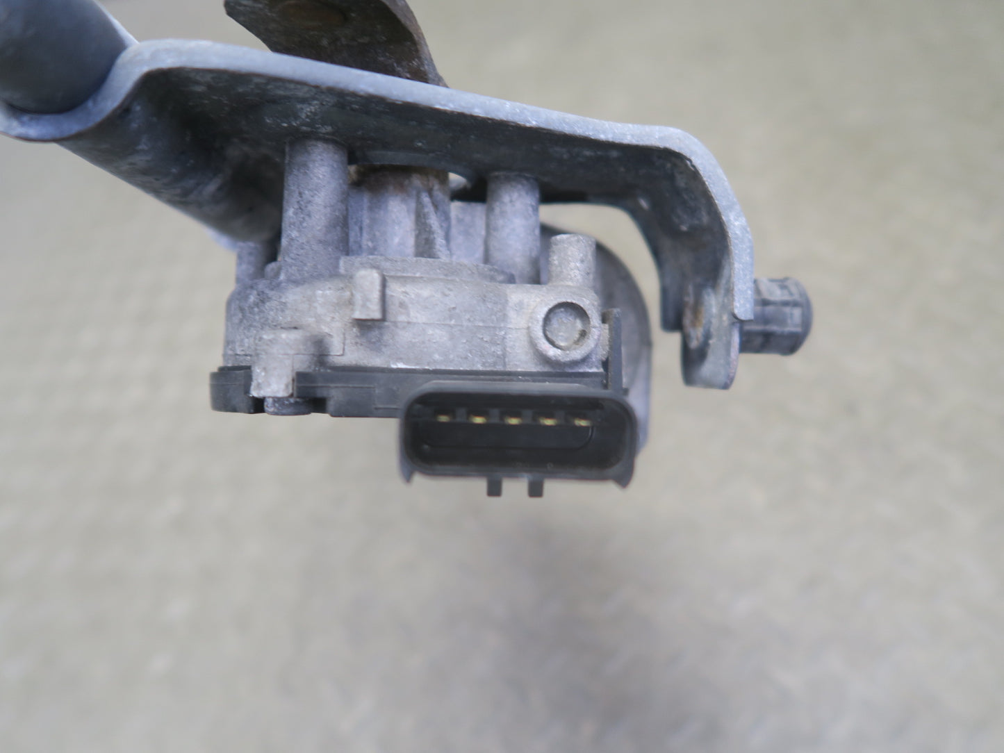 07-10 Jeep Wrangler JK Windshield Wiper Transmission  Linkage w Motor OEM