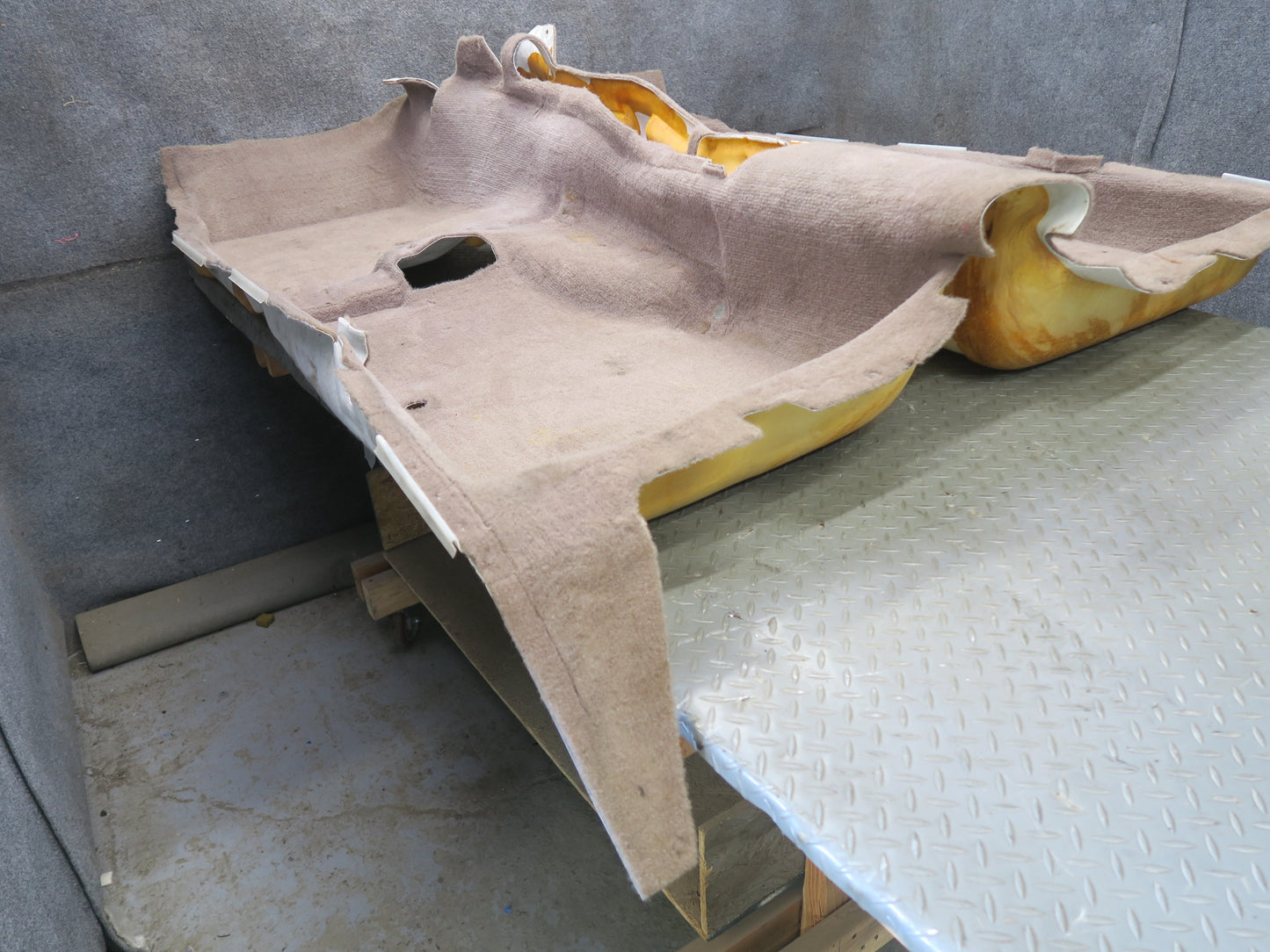 95-97 Nissan Gloria HY33 3.0L VIP Floor MAT Carpet Liner Cover Brown OEM