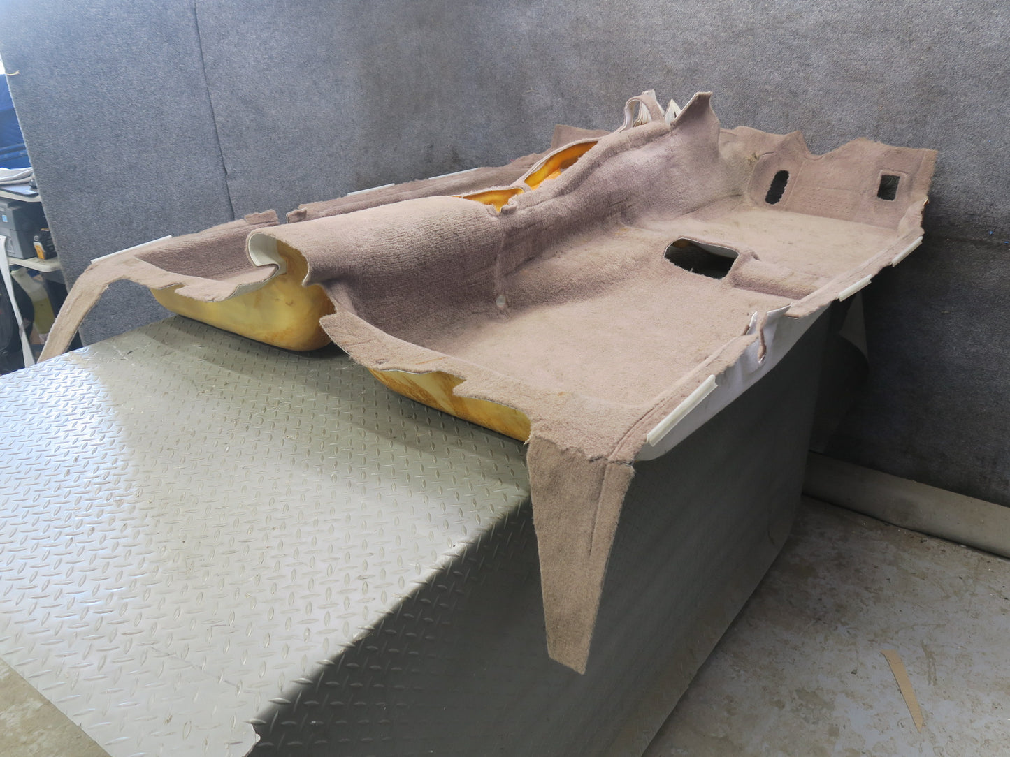 95-97 Nissan Gloria HY33 3.0L VIP Floor MAT Carpet Liner Cover Brown OEM