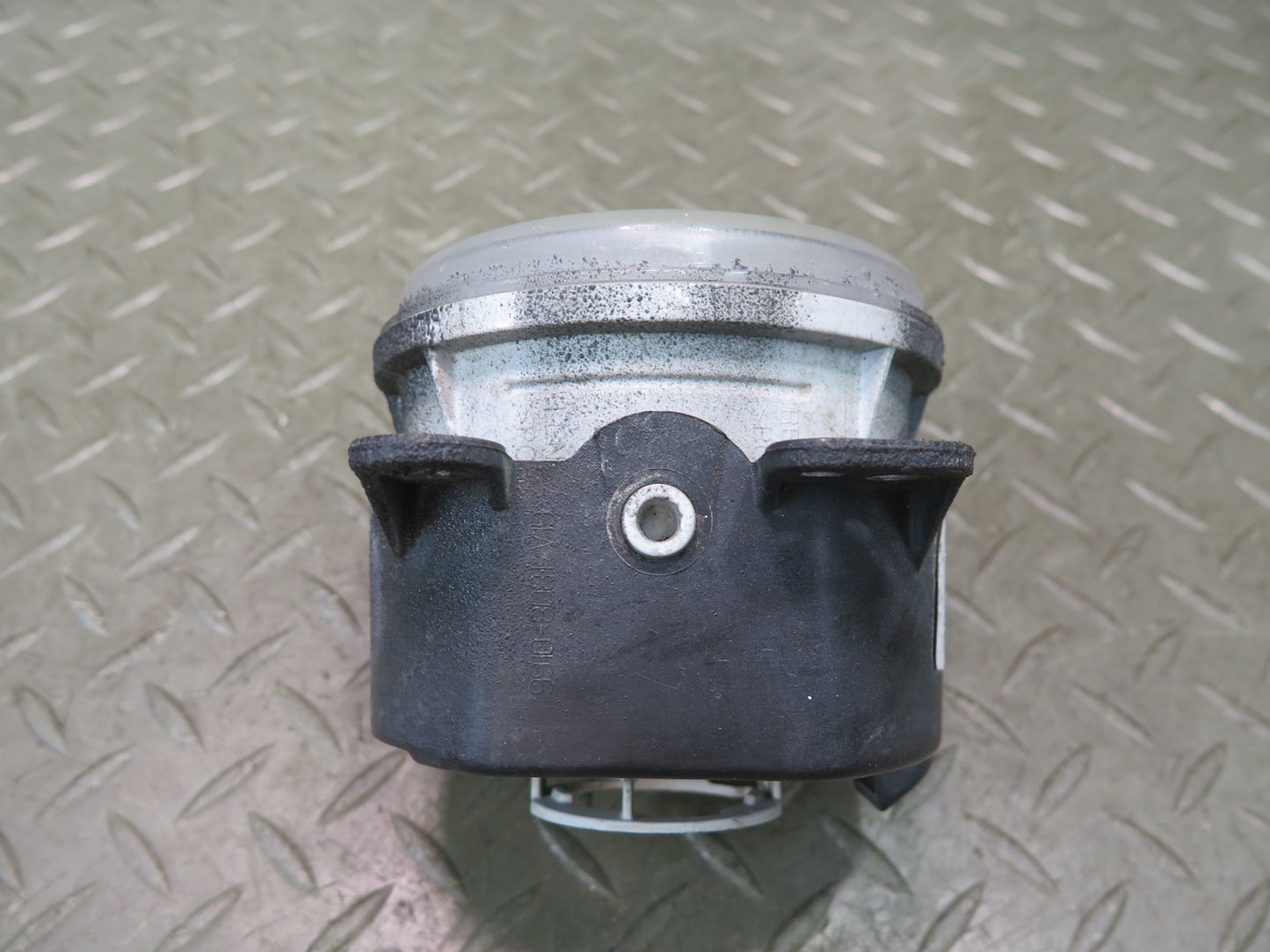 07-10 Jeep Wrangler JK Set of 2 Front Bumper Left & Right  Fog Light Lamp OEM