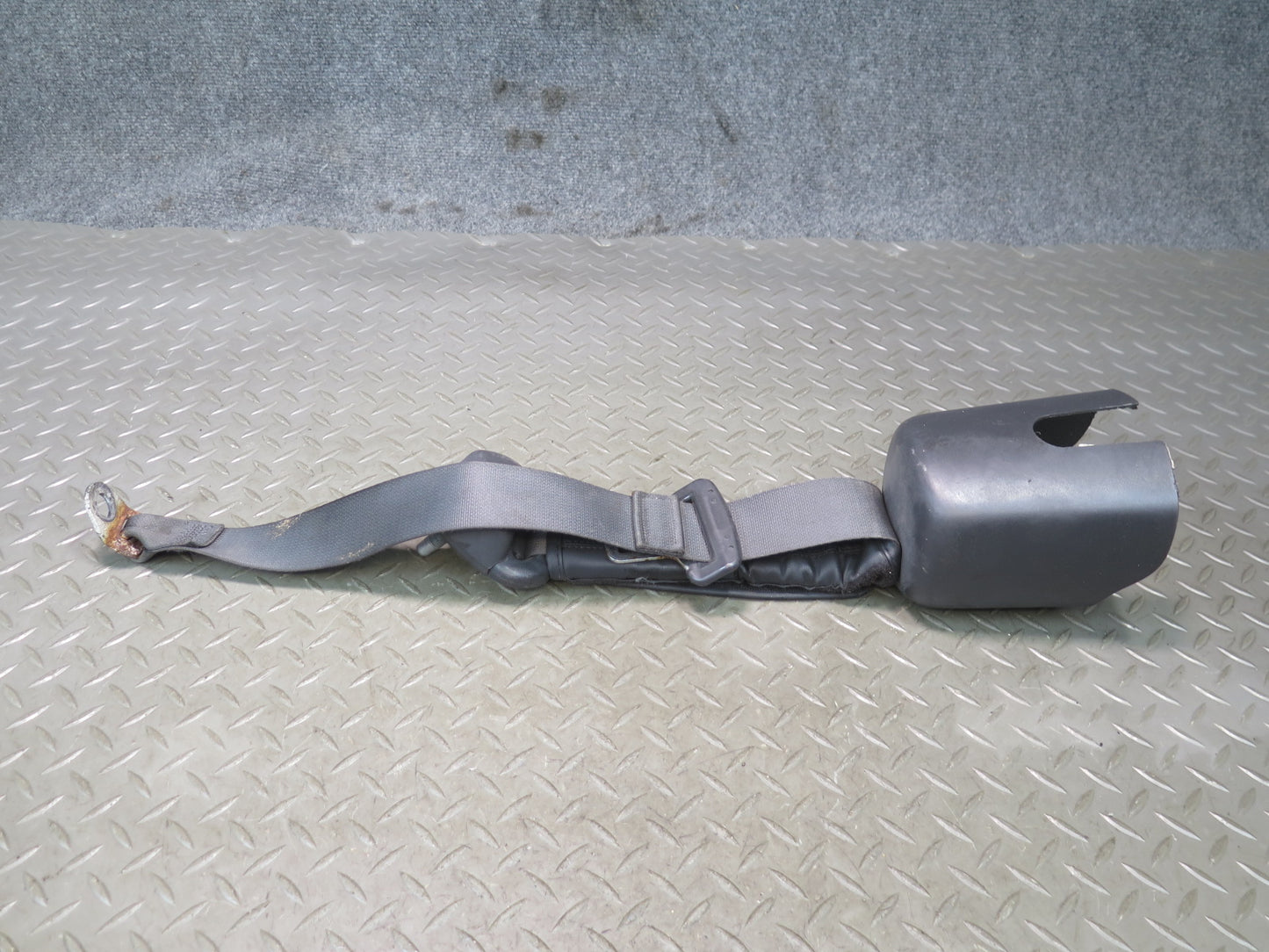 07-10 JEEP WRANGLER RUBICON JK REAR LEFT AND RIGHT SEAT BELTS OEM