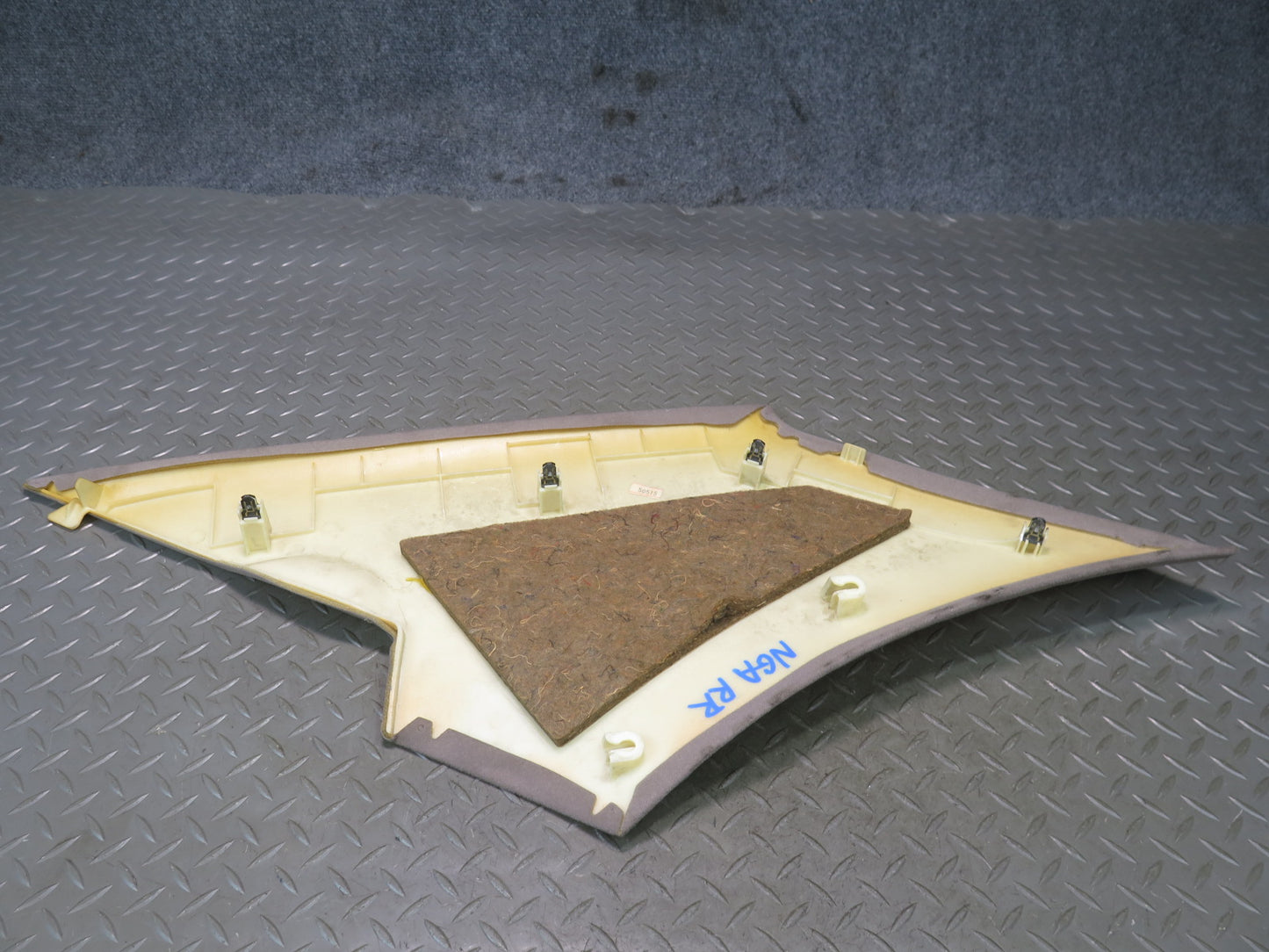 95-97 Nissan Gloria HY33 VIP Set of 2 Rear C Pillar Interior Trim Panel OEM