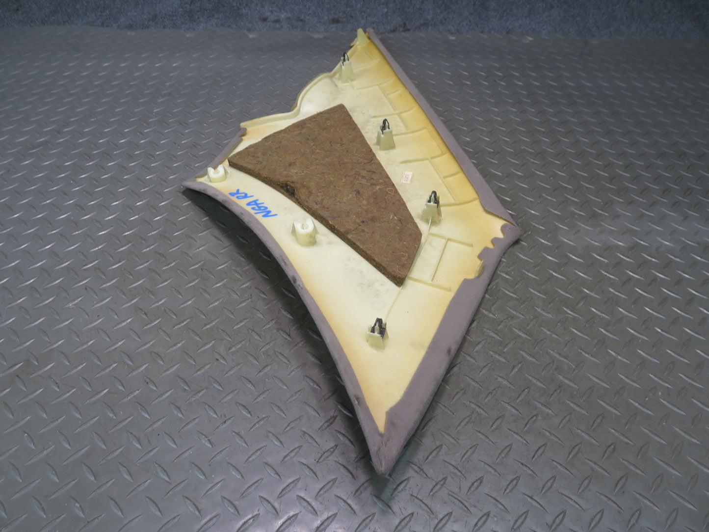 95-97 Nissan Gloria HY33 VIP Set of 2 Rear C Pillar Interior Trim Panel OEM