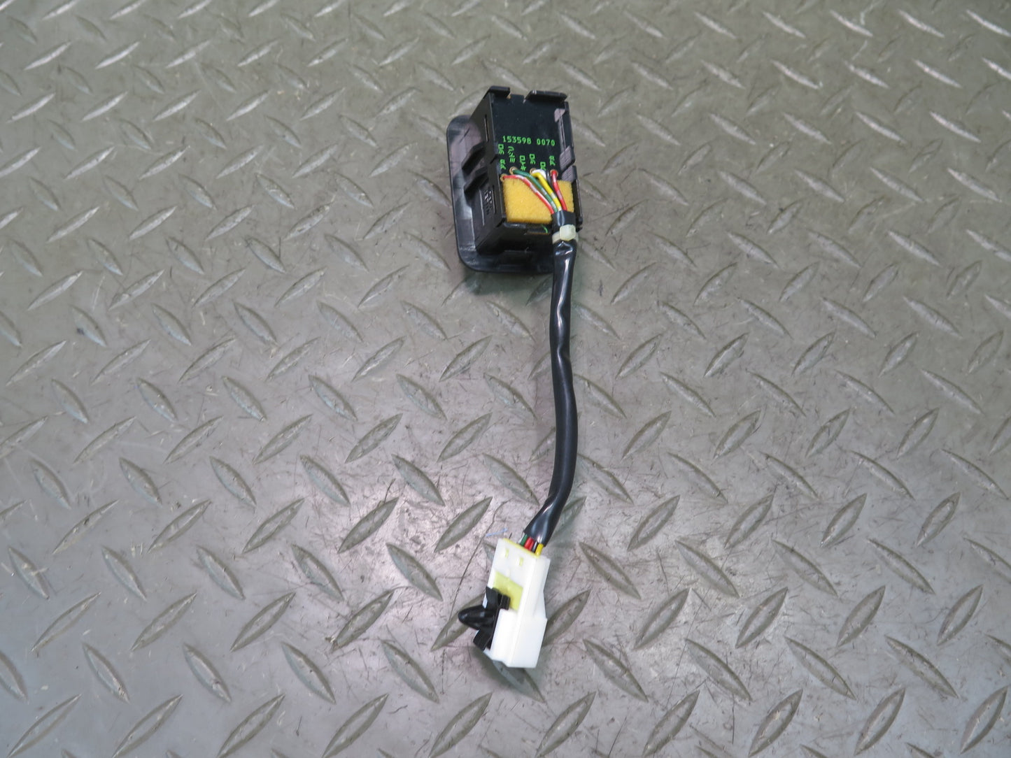 95-97 Nissan Gloria HY33 VIP Side View Mirror Switch w Trim Black OEM