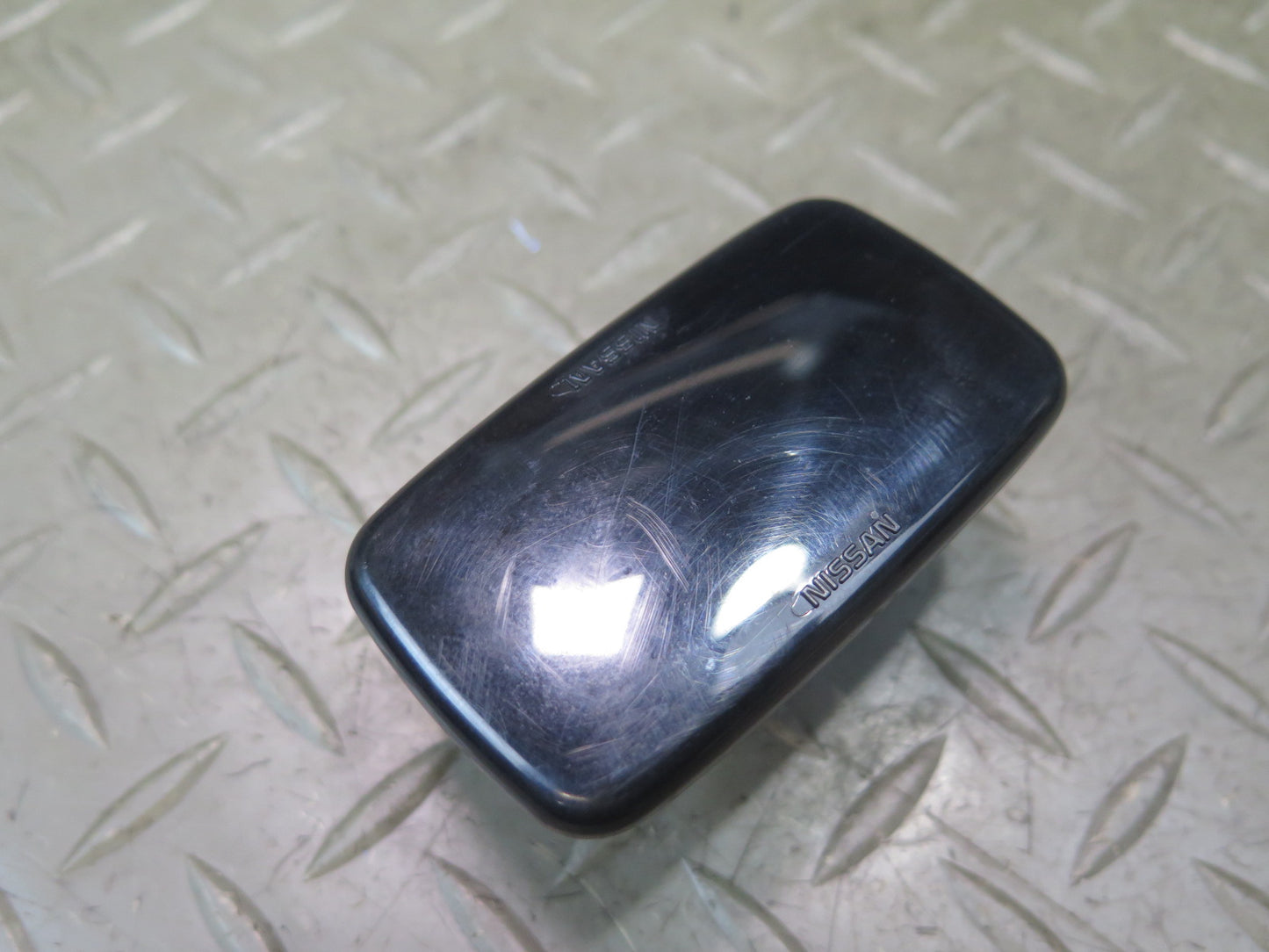 95-97 Nissan Gloria HY33 Front Right Under Dash Footwell Illumination Light OEM