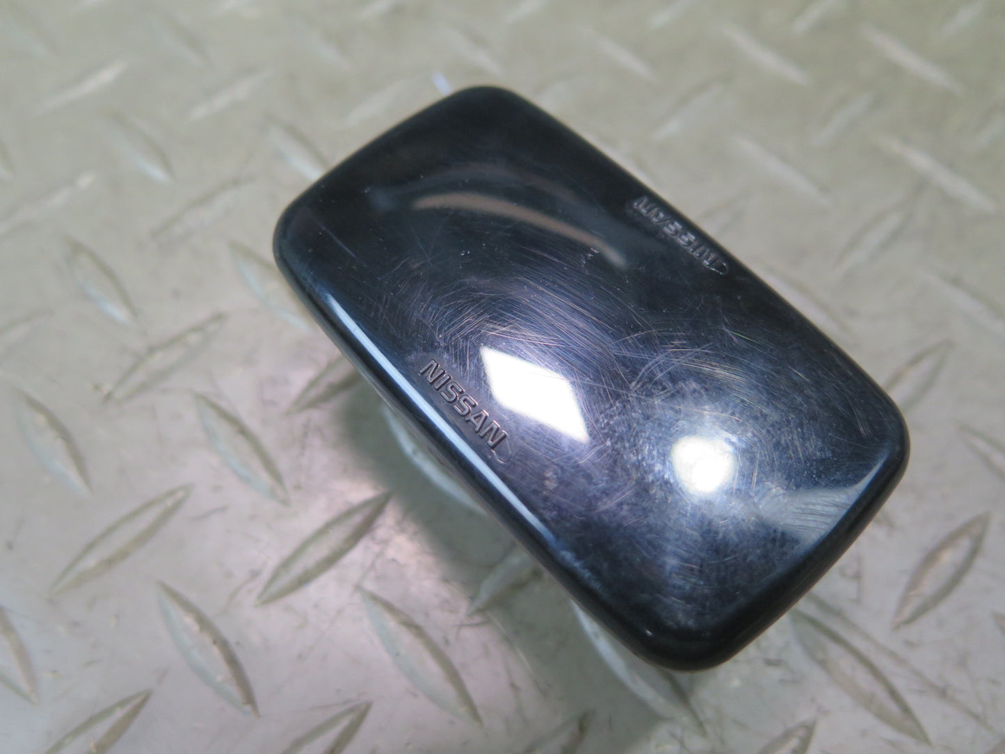 95-97 Nissan Gloria HY33 Front Right Under Dash Footwell Illumination Light OEM