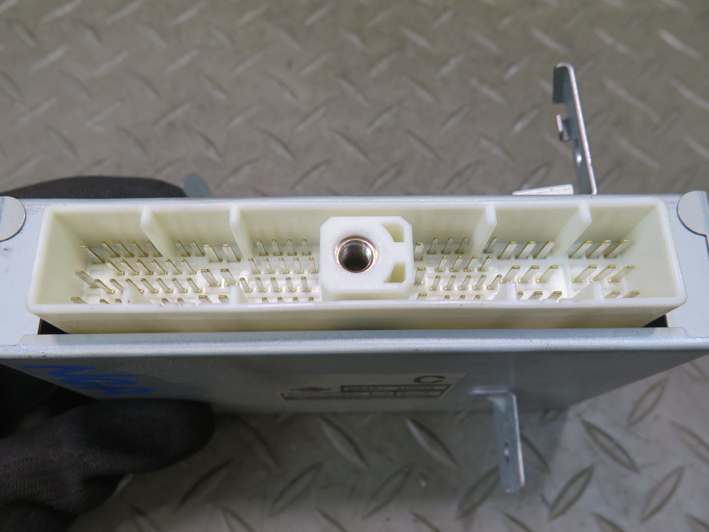 95-97 Nissan Gloria HY33 VQ30DET Turbo Ivms LAN Body Control Module Unit OEM