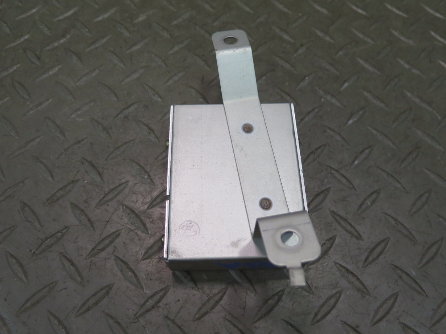 95-97 Nissan Gloria HY33 3.0L Power Steering Control Module 28500-4P100 OEM