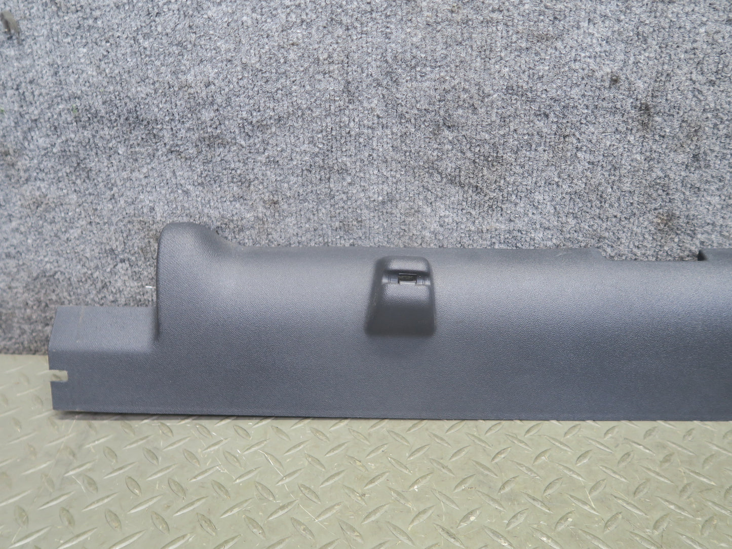 07-10 Jeep Wrangler JK Windshield Frame Center Trim Cover Panel 1AG97TRMAC OEM