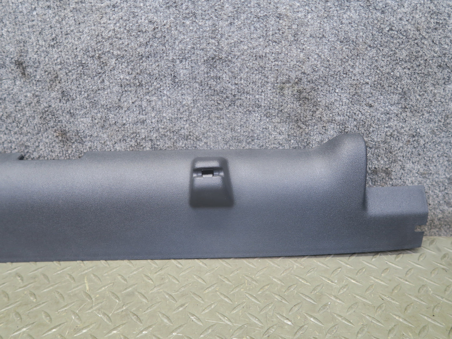 07-10 Jeep Wrangler JK Windshield Frame Center Trim Cover Panel 1AG97TRMAC OEM