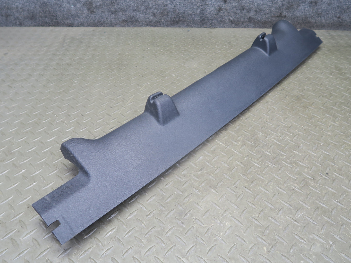 07-10 Jeep Wrangler JK Windshield Frame Center Trim Cover Panel 1AG97TRMAC OEM