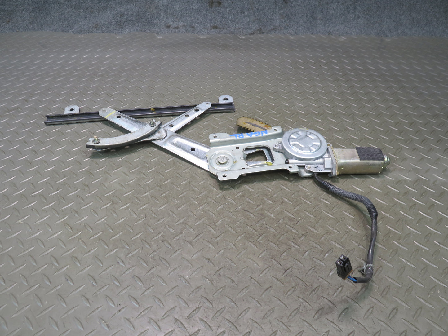 95-97 Nissan Gloria Cedric HY33 Rear Left Door Window Regulator w Motor OEM