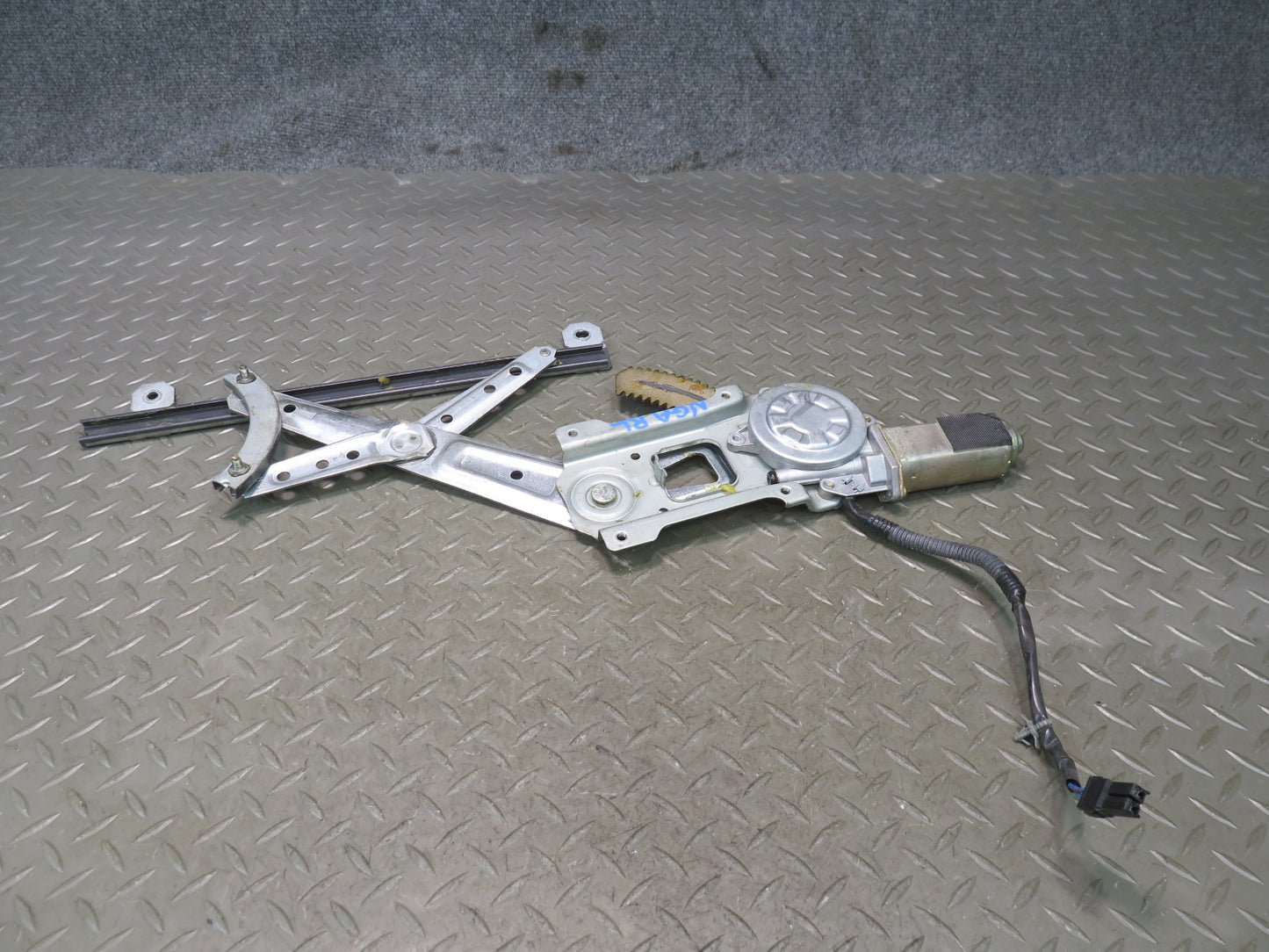 95-97 Nissan Gloria Cedric HY33 Rear Left Door Window Regulator w Motor OEM