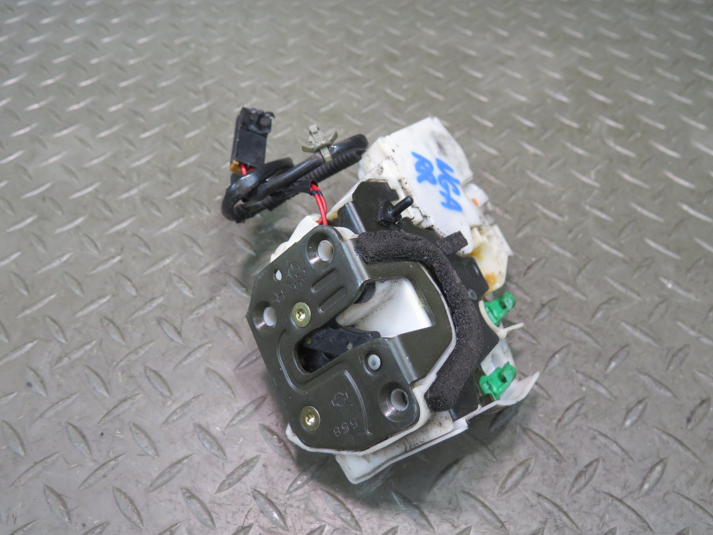 95-97 Nissan Gloria Cedric HY33 Rear Right Door Lock Latch Actuator OEM