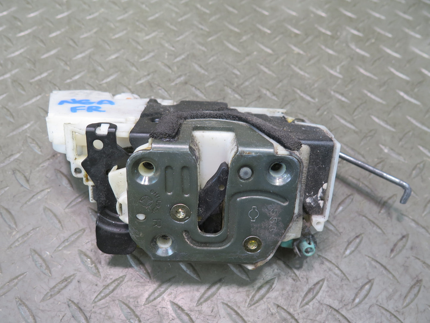 95-97 Nissan Gloria Cedric HY33 Front Right Door Lock Latch Actuator OEM