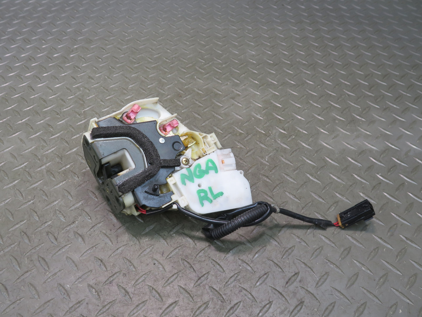 95-97 Nissan Gloria Cedric HY33 Rear Left Door Lock Latch Actuator OEM