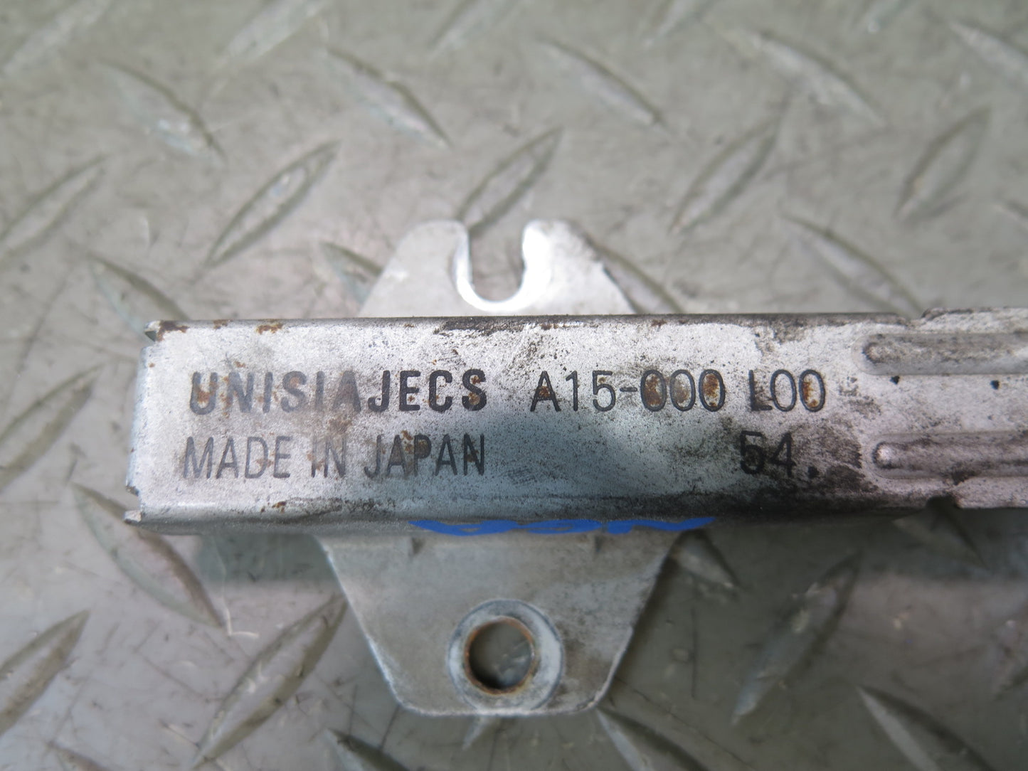 95-97 Nissan Gloria Cedric HY33 AT Fuel Injector Resistor OEM